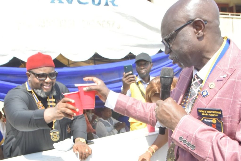 Rotary Water, Sanitation and Hygiene by Rotary club of ikeja GRA. Chinedum Amachi and GR, Dr Kukoyi